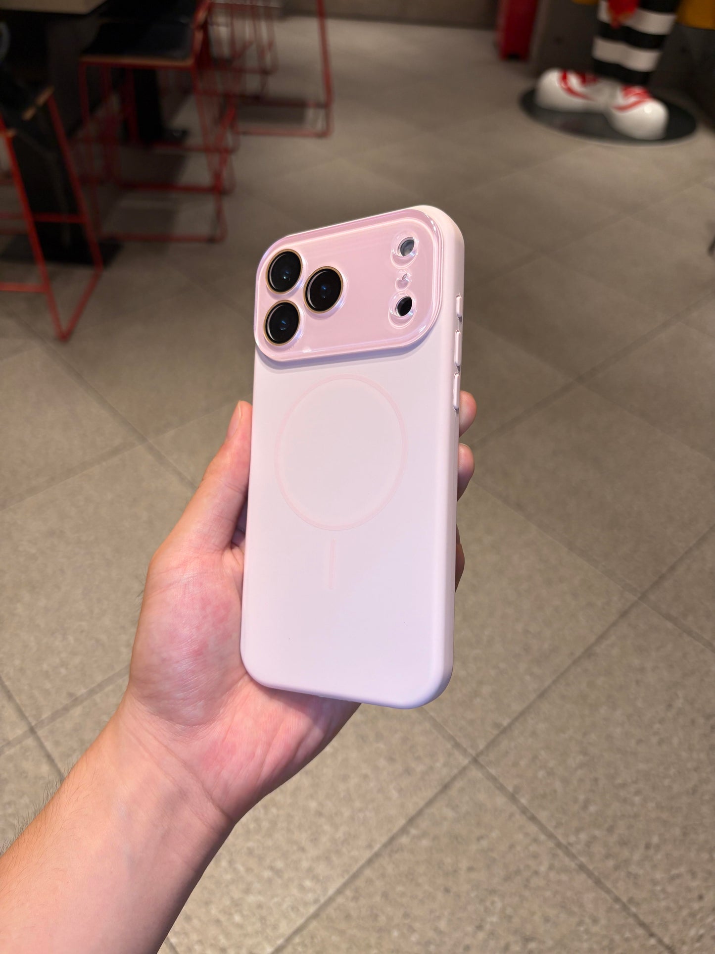 ( MagSafe ) Silicone Case with Lens Cover